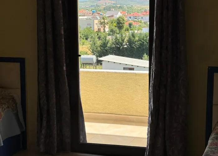 Villa's Daci 地拉那